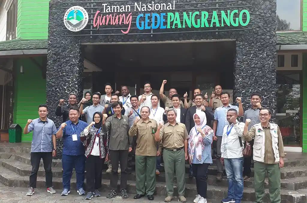 Pelatihan lapangan di Taman Nasional Gunung Gede Pangrango